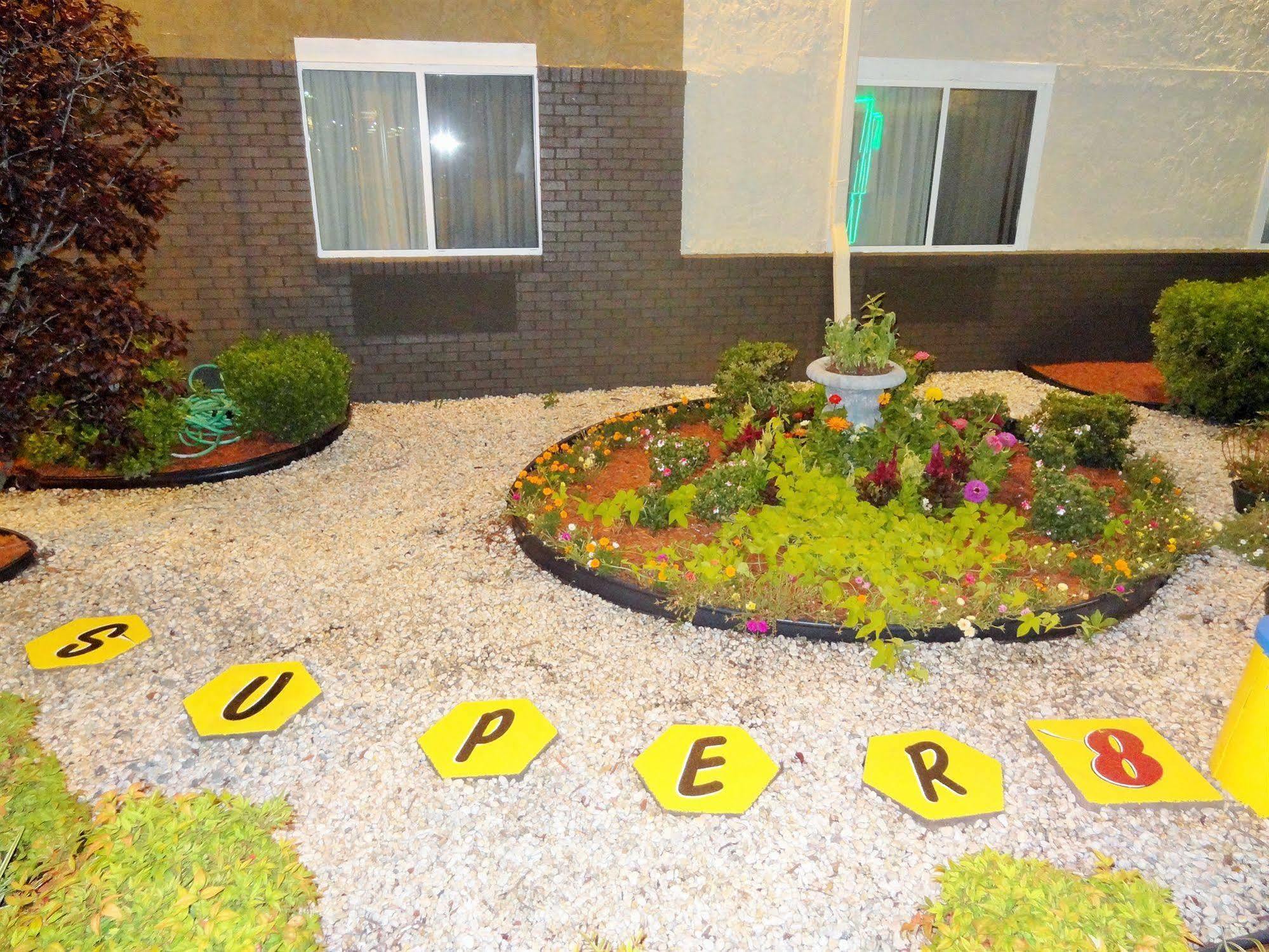 Super 8 By Wyndham South Boston Va Μοτέλ Εξωτερικό φωτογραφία